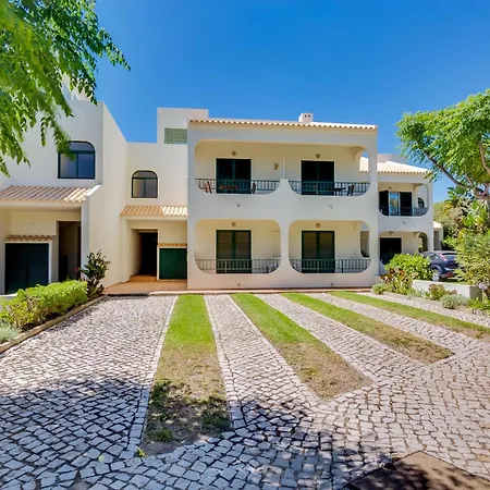 Melias, 2 Quartos E Piscina, Vilamoura *