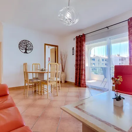 Apartment Melias, 2 Quartos E Piscina, Vilamoura *
